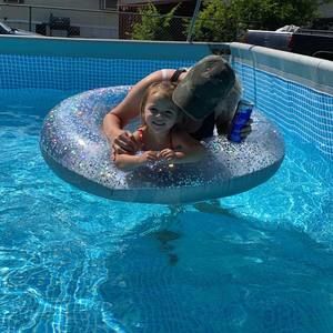 Meet your Posher, Logan